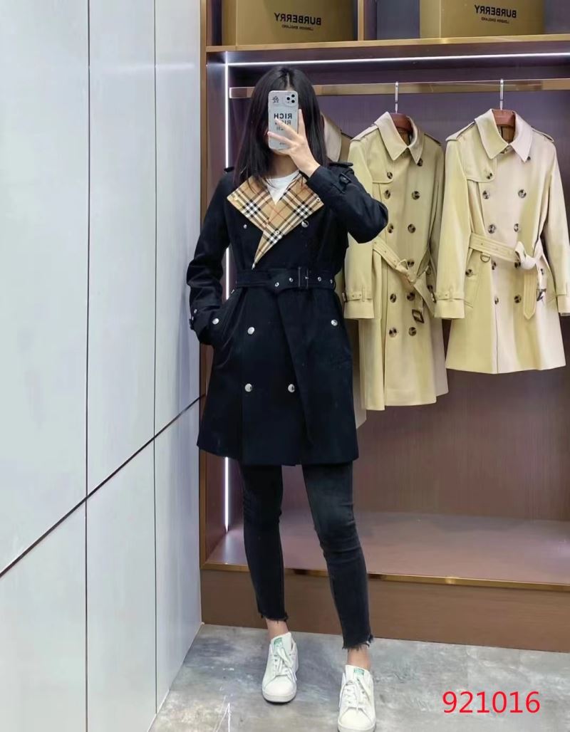 Burberry Outwear